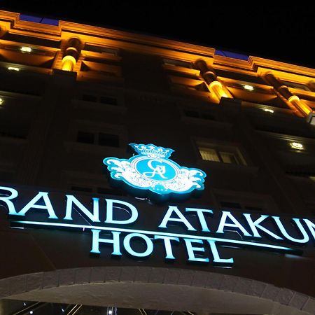 Grand Atakum Hotel Samsun Esterno foto