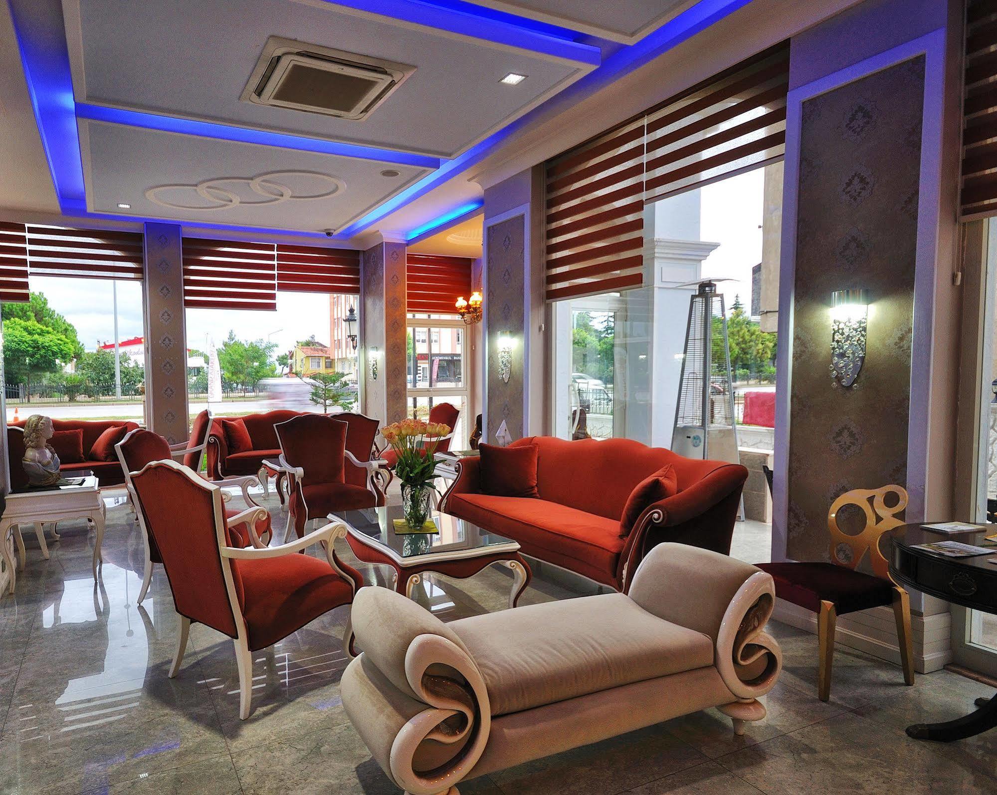 Grand Atakum Hotel Samsun Esterno foto