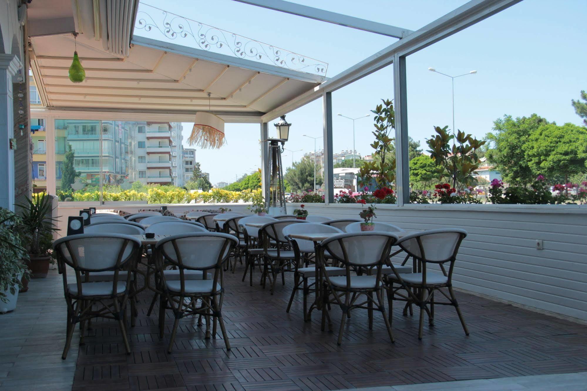 Grand Atakum Hotel Samsun Esterno foto