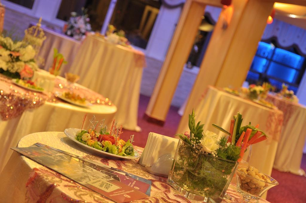 Grand Atakum Hotel Samsun Esterno foto